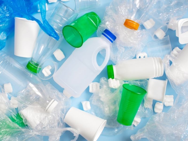 Czy plastik można odzyskiwać nieskończenie wiele razy? Recykling chemiczny